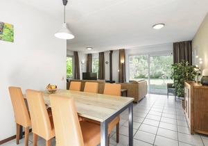 90 m² Bungalow ∙ 2 bedrooms ∙ 4 guests