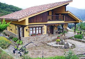 90 m² House ∙ 2 bedrooms ∙ 4 guests