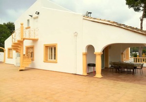 90 m² House ∙ 2 bedrooms ∙ 4 guests