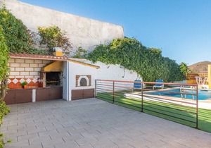90 m² House ∙ 4 bedrooms ∙ 8 guests
