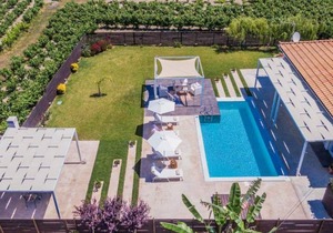 90 m² Villa ∙ 2 bedrooms ∙ 4 guests