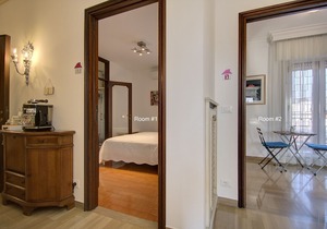 900MUSEUMnext # 1 - private double bed / bathroom, wifi, aircond