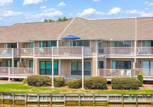 913 Harbour Point