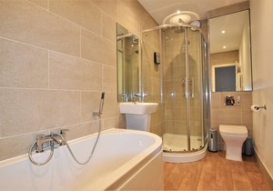 93 m² Apartment ∙ 2 bedrooms ∙ 6 guests
