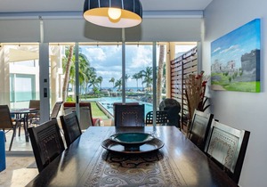 93 m² Condo ∙ 2 bedrooms ∙ 6 guests