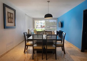 93 m² Condo ∙ 2 bedrooms ∙ 6 guests