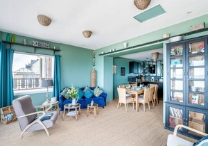 95 m² Apartment ∙ 3 bedrooms ∙ 2 guests
