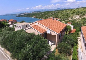 95 m² House ∙ 3 bedrooms ∙ 8 guests