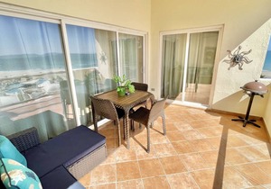 97 m² Condo ∙ 1 bedroom ∙ 4 guests