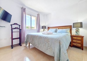 98 m² Apartment ∙ 3 bedrooms ∙ 6 guests