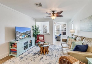 99 m² Condo ∙ 2 bedrooms ∙ 6 guests