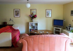 A 3 bed rural gite for up to 6 people, 20 acres of grounds, wifi, by a river.