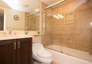A Beautiful 2 Bed/2 Bath Shelter Cove Villa Overlooking Lagoon