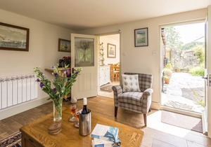 A charming detached stone cottage situated on an elevated site above Upwey.