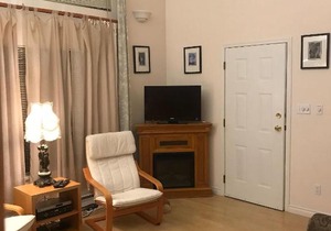 A charming log house suite