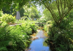 A charming rural gite for up to 2 people, 20 acres of grounds, wifi, by a river.