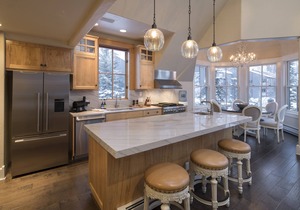 A Charming Victorian Rental in The Heart of Telluride