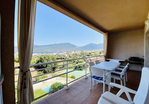 A Funtana two bedrooms, sea view, swimming pool and tennis court