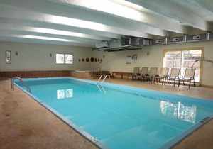 A great value for those who want to do some skiing or boarding inexpensively. Ten Mile Island is a 2 bedroom, 2 bath condo just off Main Street in Frisco.