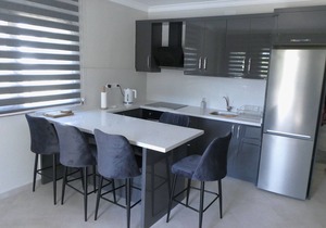 A Ground Floor Apartment With Shared Pool In Well Tended Grounds