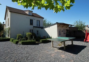 A house suitable for groups and families