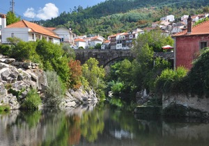 A look into the river