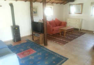 A Lovingly Restored Cottage With Secluded Private Pool