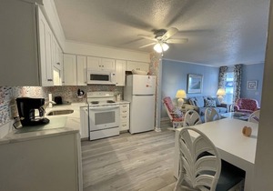 A Place at the Beach II 1C - Oceanfront in Garden City Beach