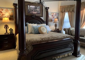 A Rare Gem Perfect Getaway 20 Min Frm Airport Luxury home, 6 bedrooms