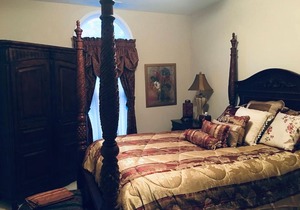 A Rare Gem Perfect Getaway 20 Min Frm Airport Luxury home, 6 bedrooms
