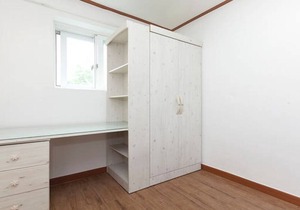 A shiny view fully furnished private studio entire apartment (near SNU)