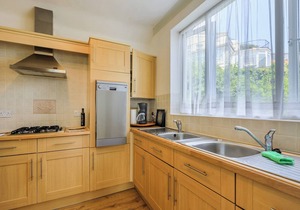 A stunning apartment overlooking Goodrington Beach.