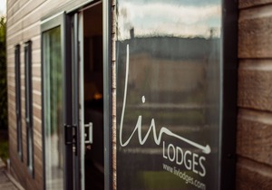 A superior lodge 2 that sleeps 6 guests in 2 bedrooms