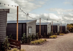 A superior lodge 2 that sleeps 6 guests in 2 bedrooms