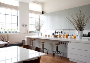 A unique contemporary house close to Battersea Park sleeps 8
