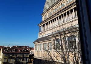 A window on the Mole Antonelliana. Newly renovated one bedroom apartment
