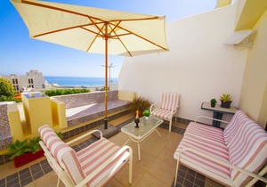 A08 - Magnolia Sea View Apartment