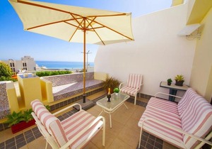 A08 - Magnolia Sea View Apartment