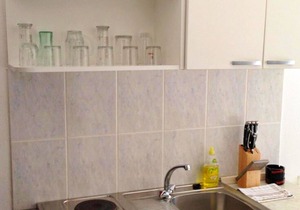 A1 - apt w patio, just 3 min walking to the beach