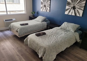 (A10) Charming Double Bed Hotel Style