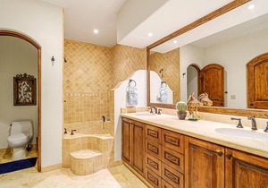 A103 Oceanview 2BD Condo with the Pool and Fitness Center Access