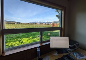 ABC acres' Yellow House - Agritourism & Adventure in Montana's Bitterroot Valley