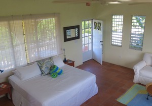 Abreeze 4 BR: Stunning Hilltop Villa in Destino
