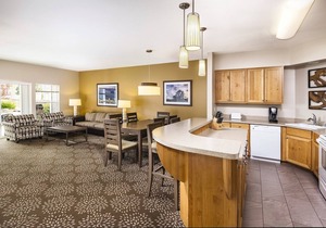 Absolutely gorgeous resort & condos !