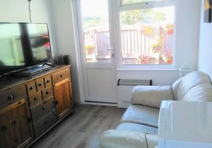 Accommodation for a couple, just a short walk from the beaches and harbour.
