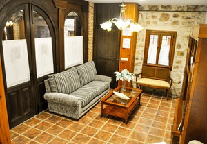 Accommodations Victoria Apartment with terrace III