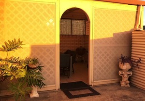 Adelaide holiday home page
