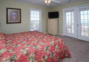 Admirals Quarters B
