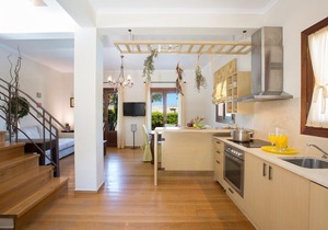 Aeriko-Gorgona Beachfront Villa with Stunning View and Private Pool