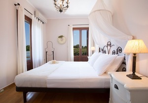 Aeriko-Varko Beachfront Villa with Stunning View and Private Pool